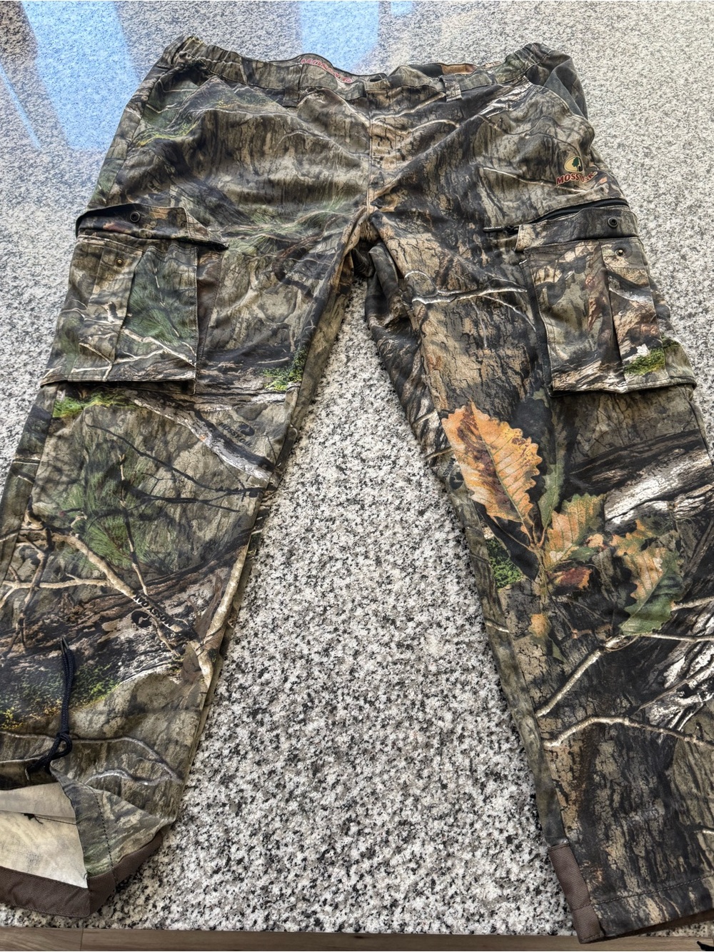 🦌🌲 Mossy Oak Camo Cargo Pants – XXL (44–46)